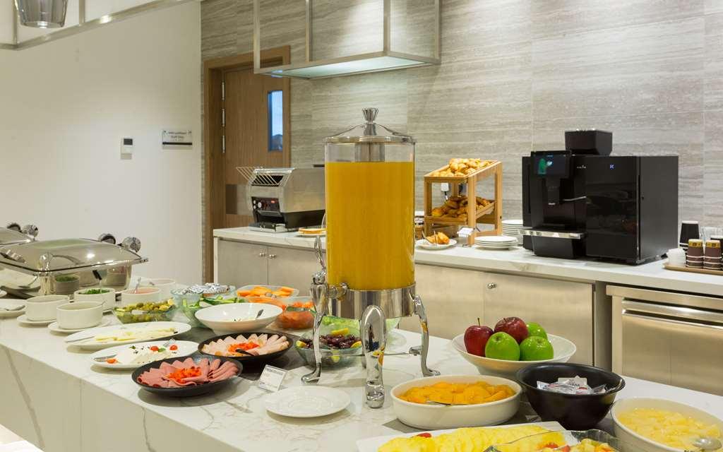 Comfort Hotel Jeddah King Road ภายนอก รูปภาพ